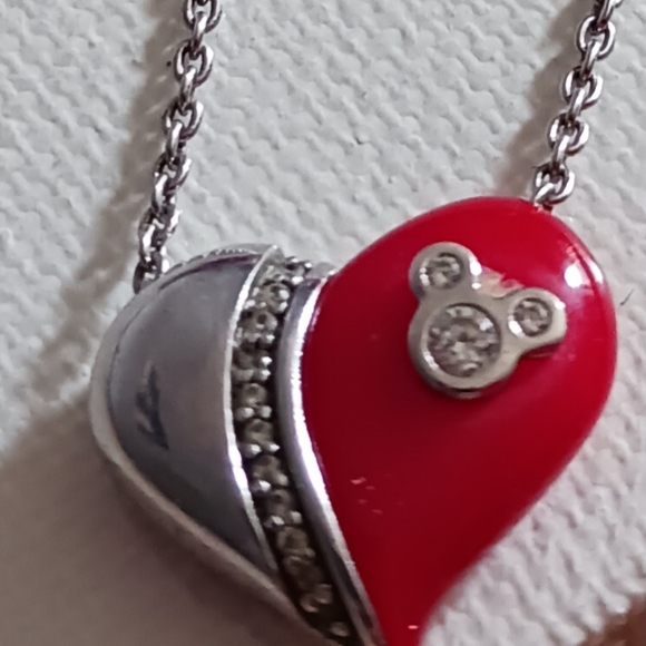 Disney RED Heart Pendant by Petra Azar - Picture 1 of 6